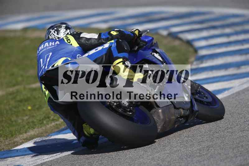 /Archiv-2024/02 29.01.-02.02.2024 Moto Center Thun Jerez/Gruppe schwarz-black/backside